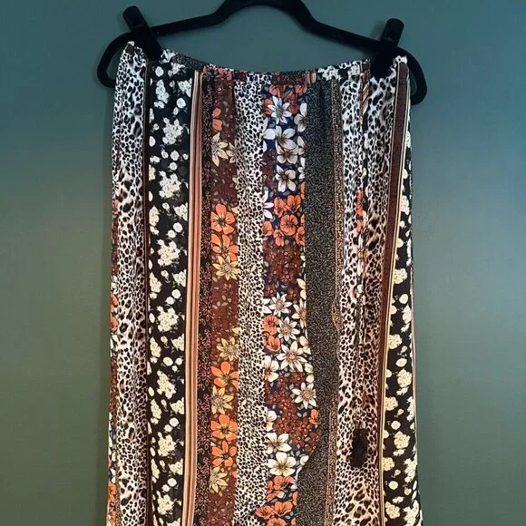 Cheetah and Floral faux wrap skirt - Picture 6 of 7